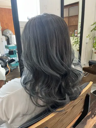 ロング 紙屋 隼人のヘアスタイル