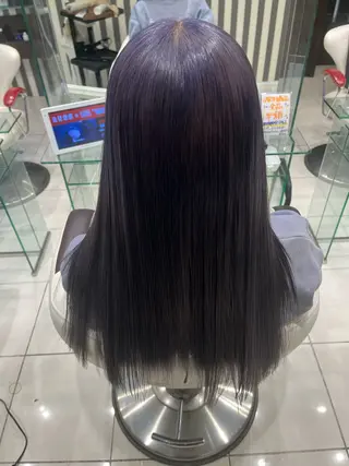 ロング カラー 岡野 芽依のヘアスタイル