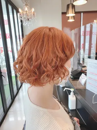ミディアム タカハシ ヨシヒトのヘアスタイル