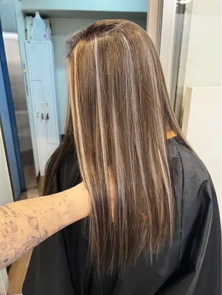 ロング カラー ROBIN所属・指名数No.1 /NAOYAのヘアスタイル