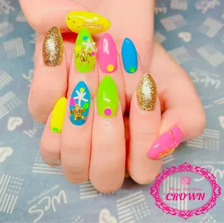 ネイル CROWN プライベートサロンのネイルデザイン