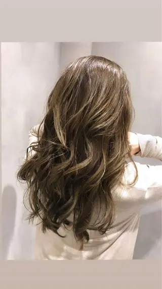 ロング カラー 髪質改善⭐️ 桜場のヘアスタイル