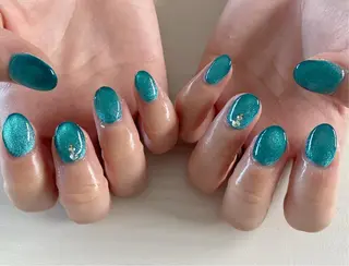ショート カラー ネイル Nailsalon Calmeのネイルデザイン