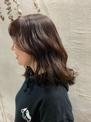 セミロング カラー ヘアアレンジ お任せヘア☘️☘️ 及川渚のヘアスタイル