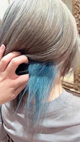 ミディアム 樋富 優香のヘアスタイル