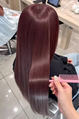 ロング カラー 【🎀推しカラー × 艶髪】小池 雪奈のヘアスタイル