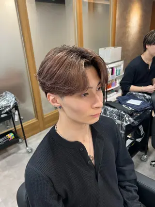 ミディアム パーマ メンズ スパイキーの鬼 ヒロムのヘアスタイル