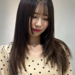 セミロング 盛れる透明感カラー・ momokaのヘアスタイル