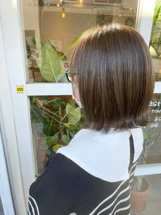 ショート カラー ヘアアレンジ 鴫原 亜弥のヘアスタイル