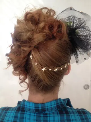 ヘアアレンジ LACHIC LISAのヘアスタイル