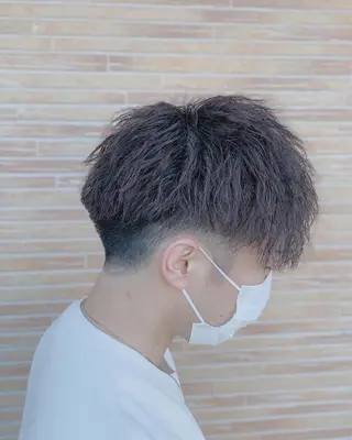 ショート メンズ メンズスタイル バレイヤージュ　齋藤のヘアスタイル