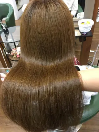 セミロング カラー SHIORI💜口コ ミNo.1艶カラーのヘアスタイル