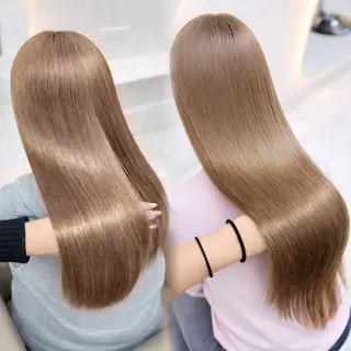 ロング カラー 🦋Yui🦋透明感 /ベージュ/Wカラーのヘアスタイル