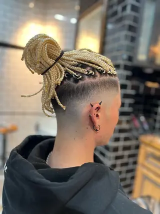 メンズ 指名No.1💥 ユウトのヘアスタイル