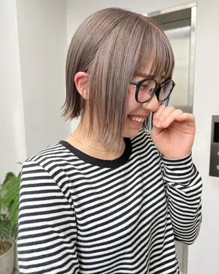 ショート カラー 🧸艶々韓国ヘア 🧁mizunaのヘアスタイル