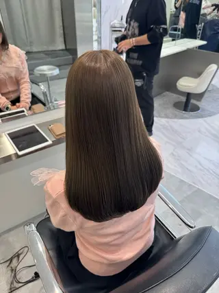 セミロング カラー Parve  Mix 🫧梶川虹のヘアスタイル