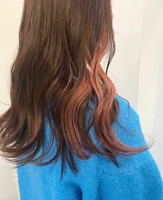 ロング FERIA かりんのヘアスタイル