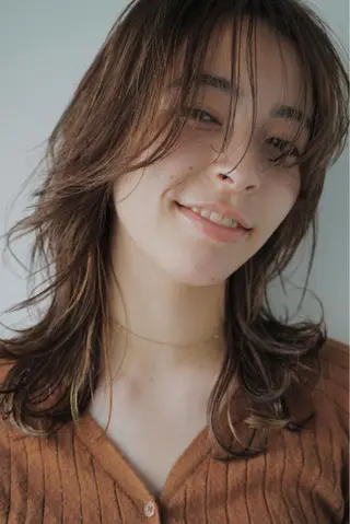 ミディアム カラー yah iroのヘアスタイル