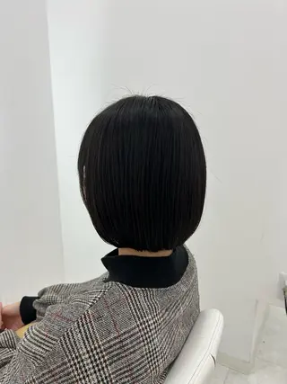 ショート カラー ✄﻿aini天王寺 ✄﻿ゆ乃のヘアスタイル