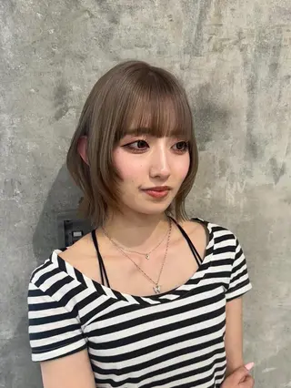 ショート カラー 韓国ヘア AINA🐱のヘアスタイル