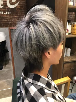 ショート カラー メンズ 松本 明日可のヘアスタイル