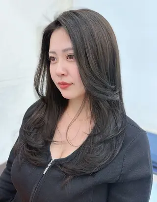 ロング カラー 野田阪神/レイヤー/ ハイライト/yuuのヘアスタイル