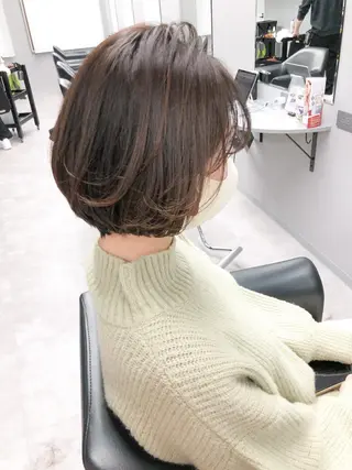 ショート カラー ヘアアレンジ cherir髪質改善 パーソナルカラー診断のヘアスタイル