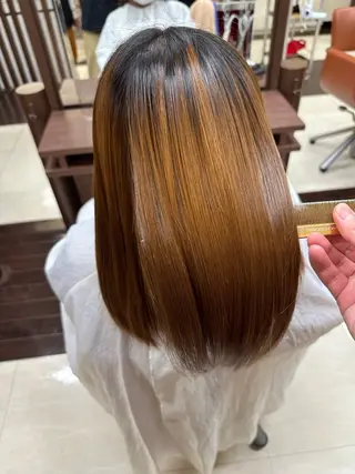 セミロング 成田で1番お悩み解決 の髪へ導くみつきのヘアスタイル