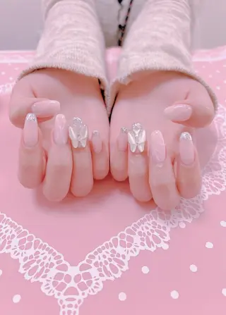 ネイル はぴねす所属・横浜 美夢のネイルデザイン