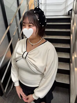 ショート mao | 柔らか艶カラー🫧のヘアスタイル