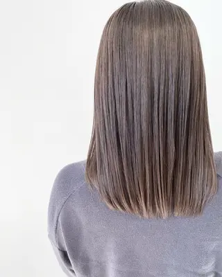 セミロング MYRTLE TSUNODAのヘアスタイル