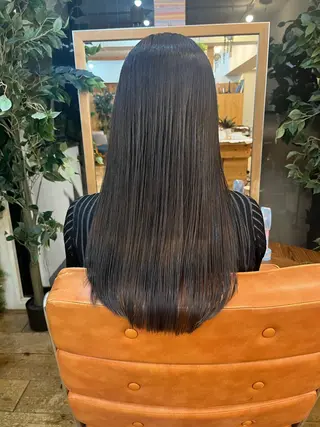 ロング ⚪️髪質改善 縮毛 店長 コウ⚪️のヘアスタイル