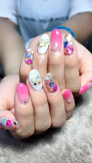 ネイル ネイル/耳つぼ /新ホワイトニングのネイルデザイン