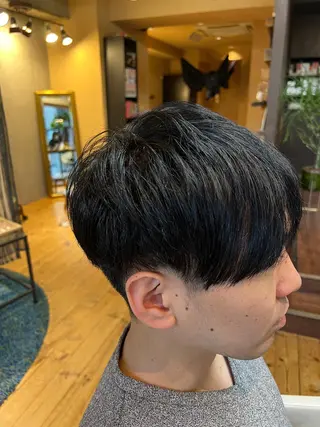 ショート メンズ 両国駅徒歩1分⭐️ アイロン仕上げのヘアスタイル