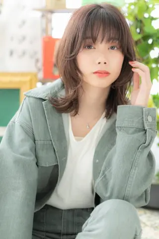 セミロング 出川 宙☘️のヘアスタイル