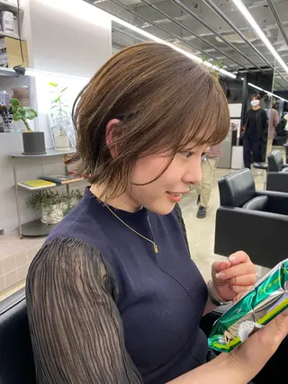 ショート カラー 似合わせカット レイヤー/ボブのヘアスタイル