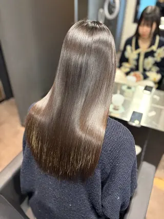 ロング YUZA grow HAIR所属・妹尾 琉偉のヘアスタイル