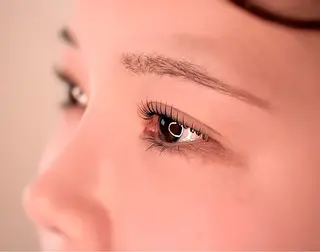 マツエク・マツパ 中山 メアリの眉毛・アイブロウイメージ