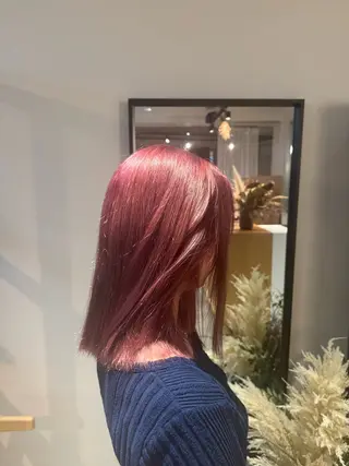 ミディアム カラー カイリ 【POOL】のヘアスタイル