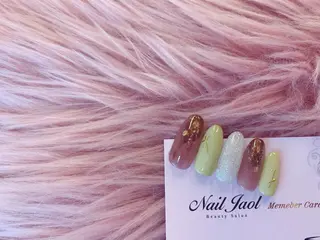 ミディアム ネイルJaol 池袋のネイルデザイン