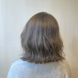 ミディアム カラー 川本 あゆのヘアスタイル
