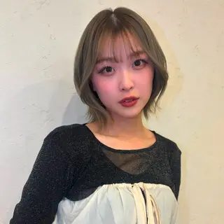 ミディアム カラー 透明感カラー/ くびれヘア/ユウユのヘアスタイル
