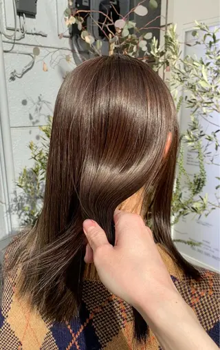 ミディアム カラー お洒落カジュアル🍃 まなとのヘアスタイル
