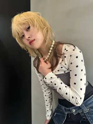 セミロング カラー ヘアアレンジ MIYU/ニュアンス /ケアブリーチカラーのヘアスタイル