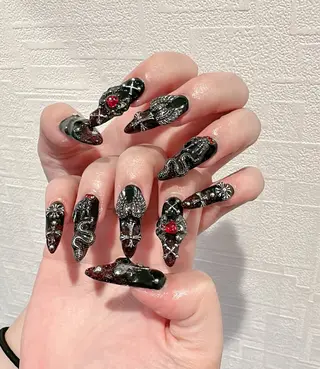 ネイル D-BEAUTY Nailsalonのネイルデザイン