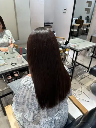 ロング Unami/新宿 TSUKIのヘアスタイル