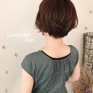 ショート カラー 市川 千夏のヘアスタイル