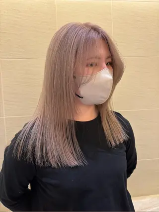 ミディアム Rako .のヘアスタイル