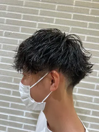 パーマ メンズ 赤本悠斗波巻きパーマ メンズパーマのヘアスタイル