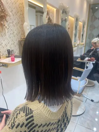 ミディアム 艶髪/透明感/ 三宅晴香のヘアスタイル